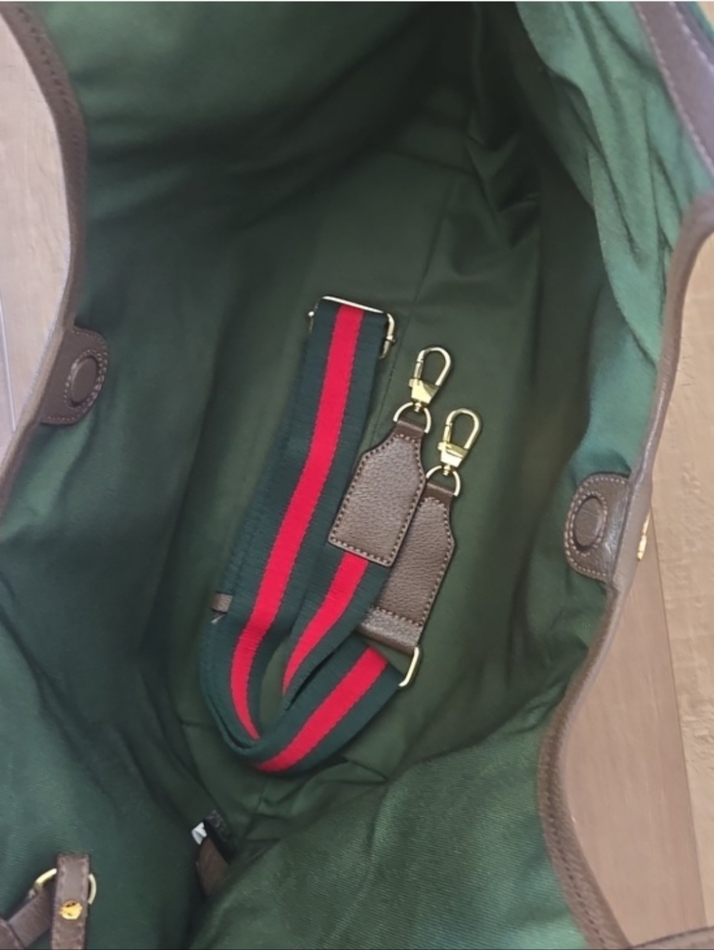 Gucci Giglio Handbag And Pouch - Picture 11 of 13